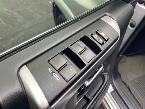 Used 2024 Toyota 4Runner Limited image 8