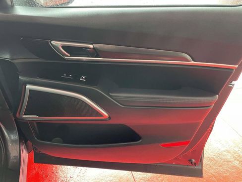 Used 2023 Kia Telluride LX image 45