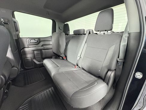 Used 2022 Chevrolet Silverado 1500 Custom AWD/4WD image 18