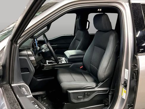 Used 2021 Ford F150 XLT w/ Equipment Group 302A High AWD/4WD image 9