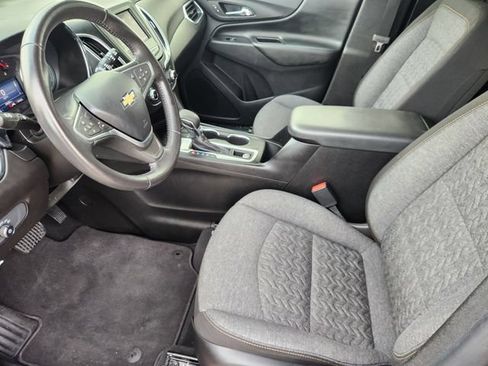 Used 2022 Chevrolet Equinox LT FWD image 4