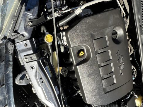 Used 2016 Toyota Corolla S Premium image 30