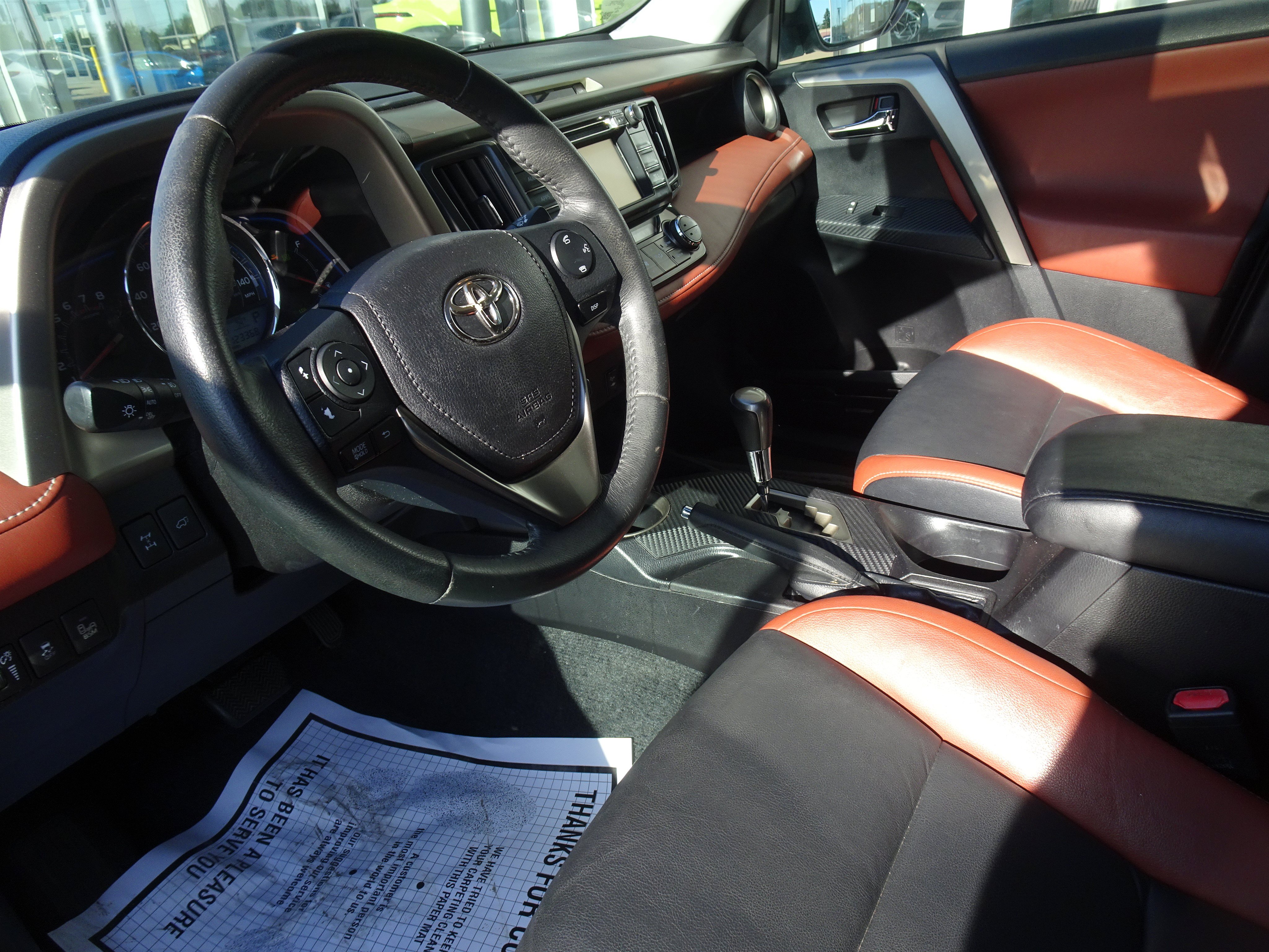 Used 2014 Toyota RAV4 Limited w/ Technology Package AWD/4WD image 12