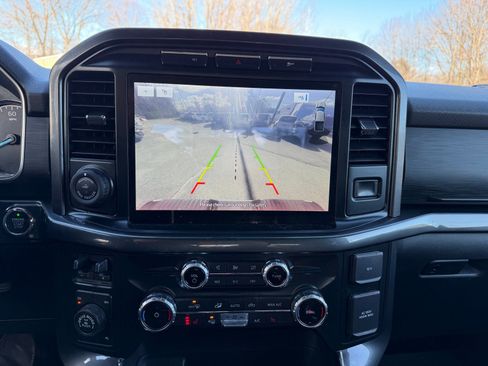 Used 2022 Ford F150 XLT w/ Equipment Group 302A High image 15