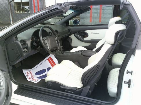 Used 1994 Pontiac Firebird Formula RWD image 17