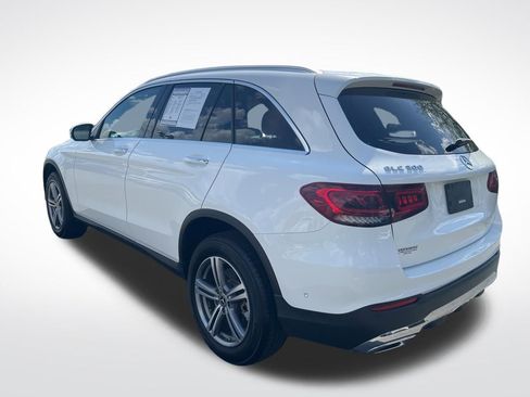 Used 2021 Mercedes-Benz GLC 300 image 3