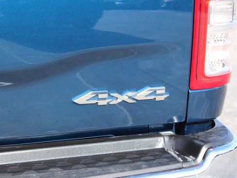 Used 2024 RAM 2500 Big Horn w/ Bed Utility Group image 9