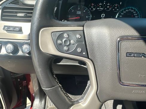 Certified 2019 GMC Yukon XL Denali w/ Open Road Package AWD/4WD image 13