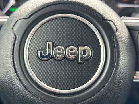 Used 2023 Jeep Wrangler Unlimited Sahara w/ Cold Weather Group AWD/4WD image 29