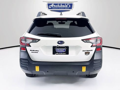 Used 2022 Subaru Outback Wilderness w/ Wilderness Package image 5