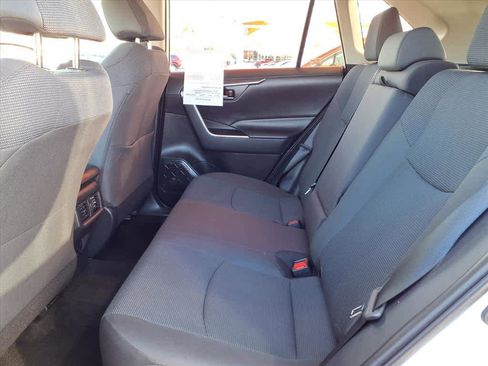 Certified 2025 Toyota RAV4 LE image 19