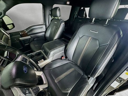 Used 2017 Ford F250 Platinum w/ Platinum Ultimate Package AWD/4WD image 21