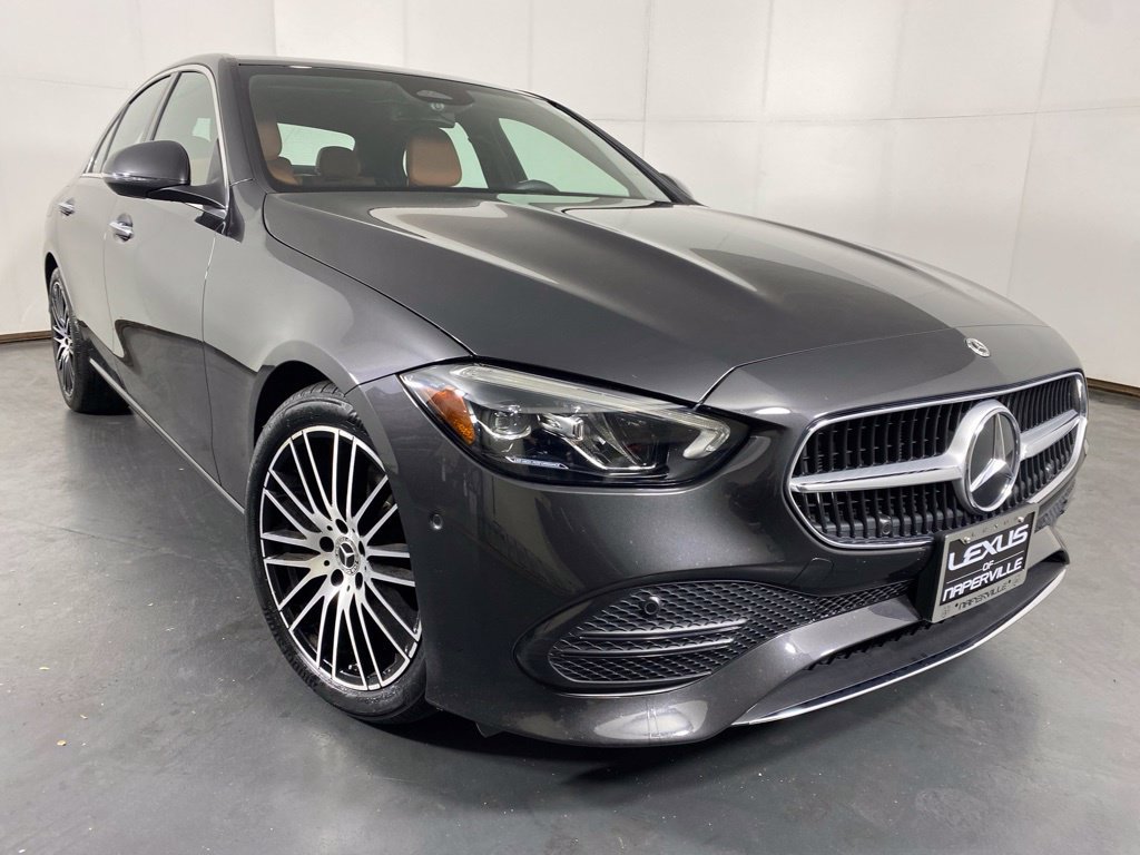 Used 2024 Mercedes-Benz C 300 4MATIC Sedan image 3