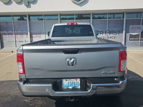 Used 2024 RAM 3500 Tradesman w/ Chrome Appearance Group AWD/4WD image 6