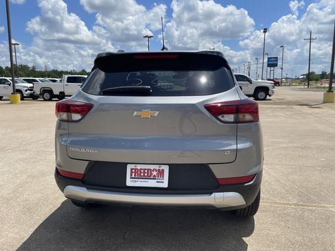 Used 2026 Chevrolet TrailBlazer LT w/ Convenience Package image 5