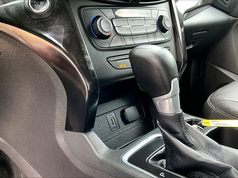 Used 2017 Ford Escape Titanium AWD/4WD image 37
