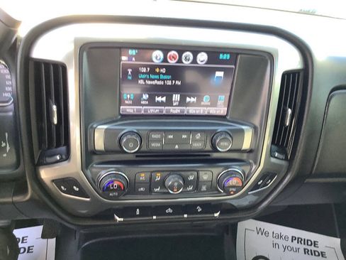 Used 2018 Chevrolet Silverado 1500 LT w/ All Star Edition AWD/4WD image 35