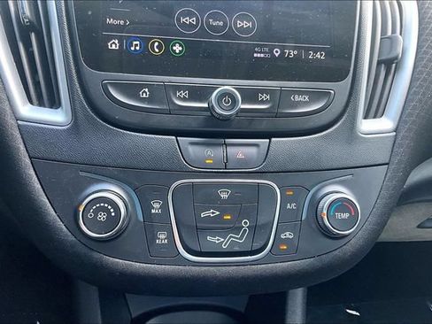 Used 2024 Chevrolet Malibu RS FWD image 31