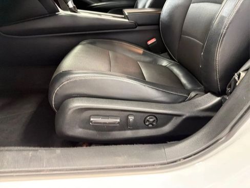 Used 2018 Honda Accord Sport image 22