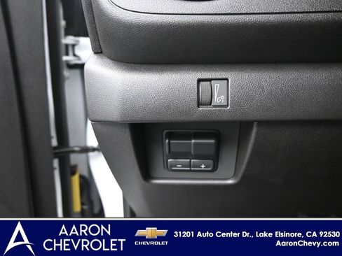 New 2025 Chevrolet Colorado Trail Boss w/ Midnight Edition AWD/4WD image 12