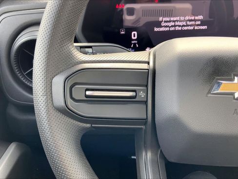 Used 2024 Chevrolet Colorado W/T image 23