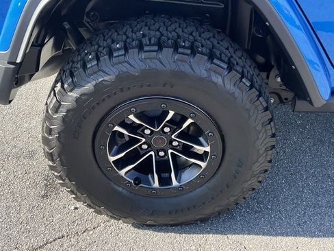 Used 2024 Jeep Wrangler Unlimited Rubicon image 21