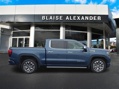 Used 2024 GMC Sierra 1500 Denali AWD/4WD image 2