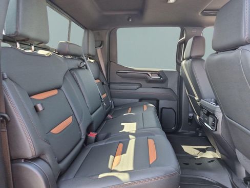 New 2026 GMC Sierra 1500 AT4 w/ AT4 Premium Package AWD/4WD image 27