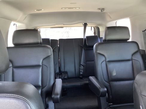 Used 2019 Chevrolet Tahoe Premier image 6