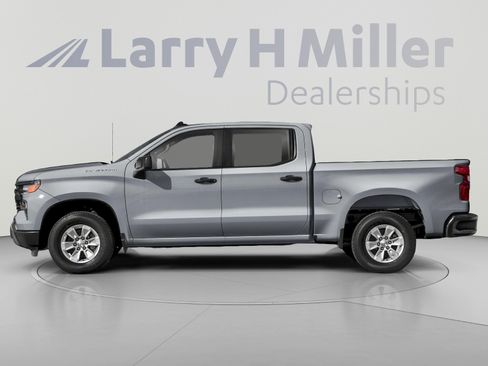 New 2026 Chevrolet Silverado 1500 Custom w/ LPO, Dark Essentials Package AWD/4WD image 3