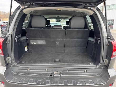 Used 2019 Toyota Sequoia TRD Sport w/ TRD Sport Premium Package image 15