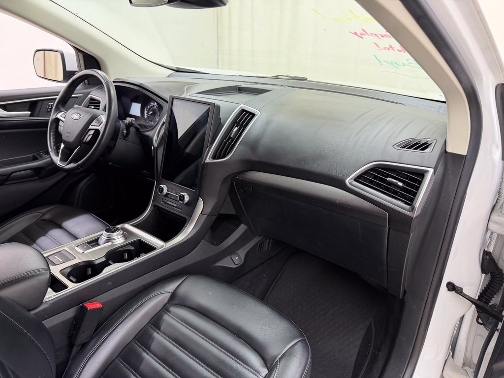 Used 2023 Ford Edge SEL AWD/4WD image 12