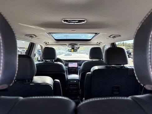 Used 2022 Jeep Grand Cherokee L Limited image 38