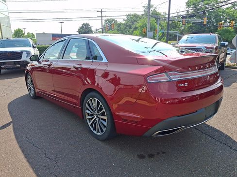 Used 2017 Lincoln MKZ Select FWD image 4