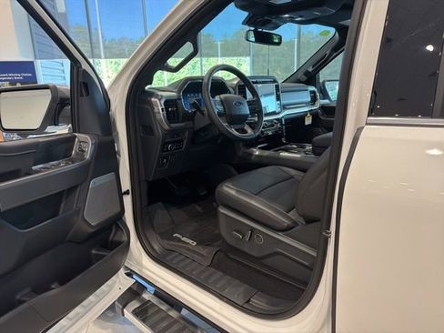 New 2026 Ford F150 Lariat w/ Equipment Group 502A High AWD/4WD image 13