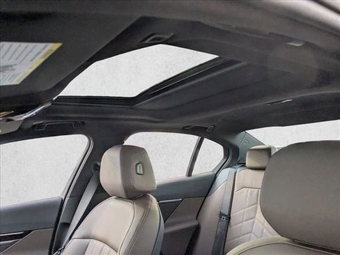 New 2026 BMW 530i xDrive w/ Premium Package image 17