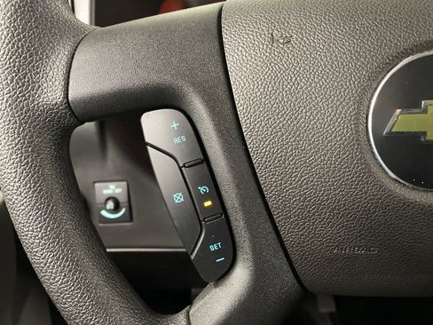 Used 2025 Chevrolet Express 2500 Extended w/ Driver Convenience Package image 19