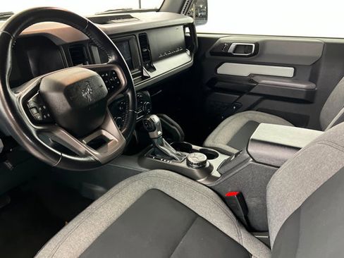 Used 2023 Ford Bronco Big Bend image 15