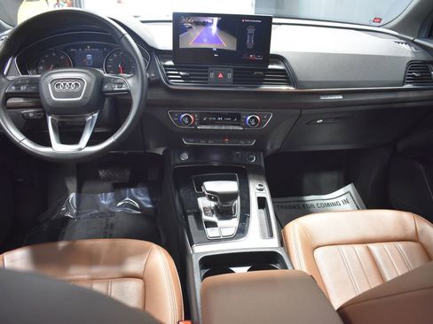 Used 2023 Audi Q5 2.0T Premium w/ Convenience Package AWD/4WD image 13