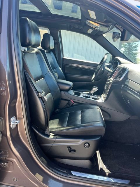 Used 2018 Jeep Grand Cherokee Limited w/ Luxury Group II RWD image 28