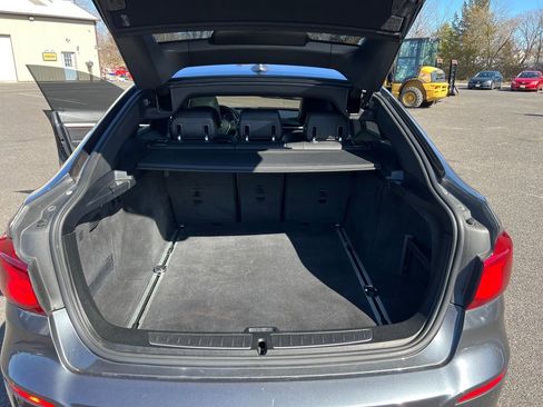 Used 2018 BMW 330i Gran Turismo xDrive image 18