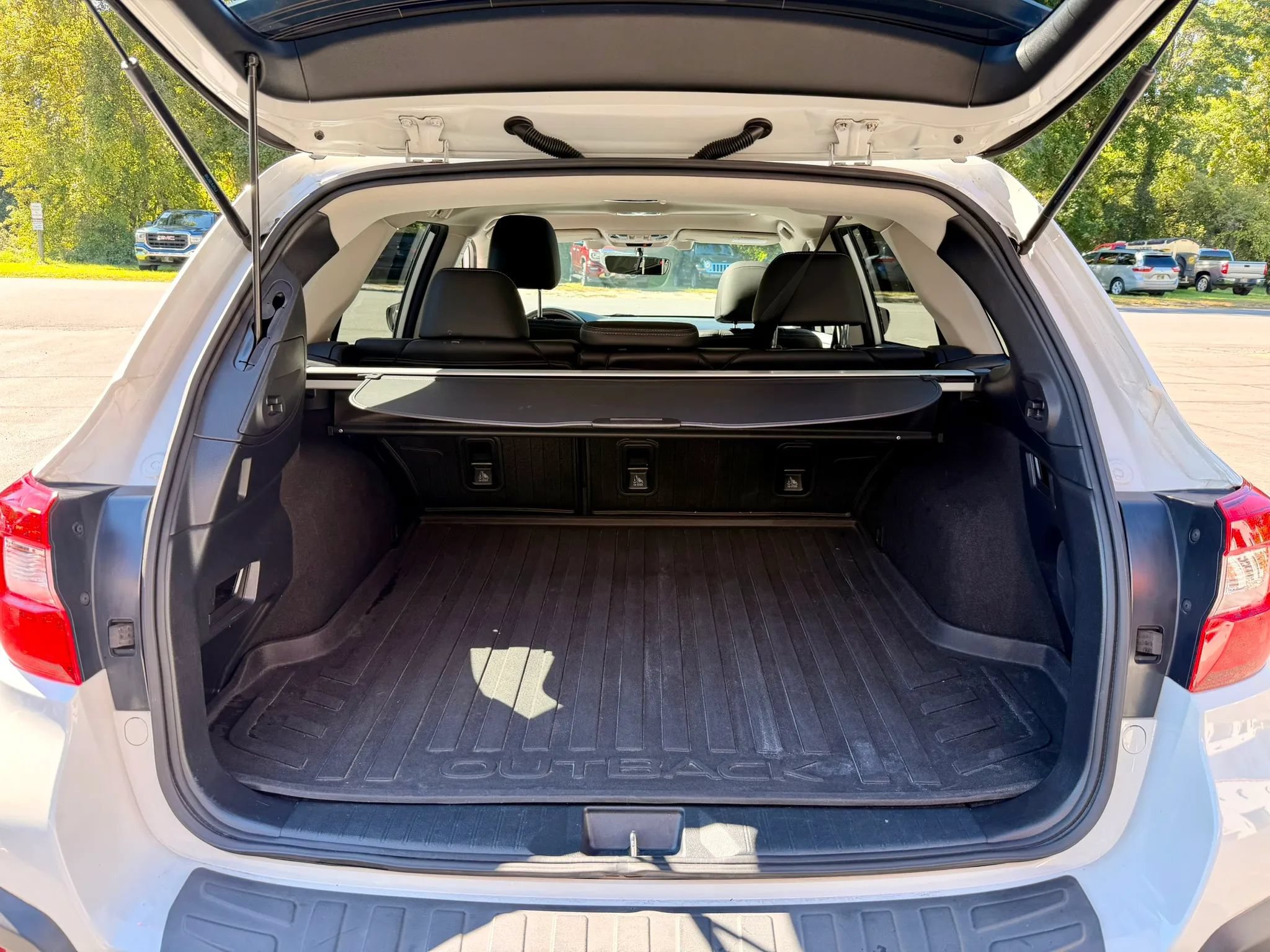 Used 2019 Subaru Outback 2.5i Limited w/ Popular Package #2 AWD/4WD image 33