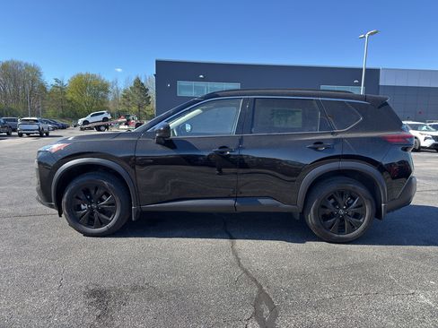 Used 2023 Nissan Rogue SV w/ SV Premium B Package AWD/4WD image 6