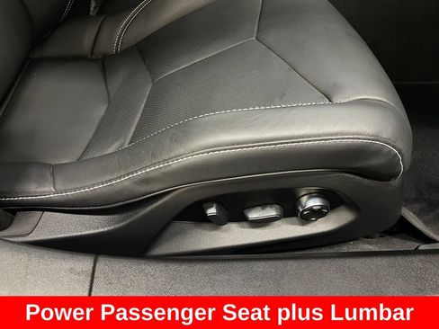 Used 2021 Chevrolet Corvette Stingray Preferred Cpe w/ Battery Protection Package RWD image 11