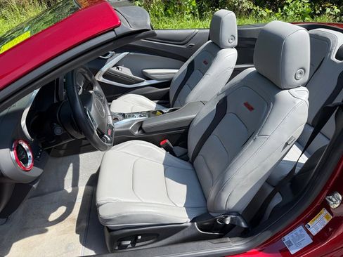 Used 2023 Chevrolet Camaro SS RWD image 10