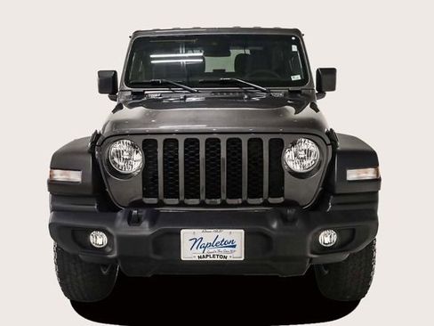 Used 2024 Jeep Wrangler Sport S image 3