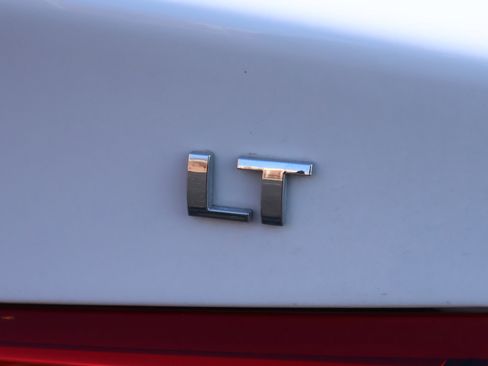 Used 2024 Chevrolet Malibu LT image 6