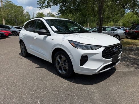 Used 2023 Ford Escape ST-Line w/ Tech Pack #1 FWD image 1