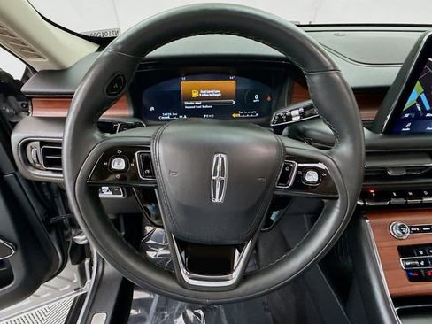 Used 2022 Lincoln Aviator Reserve w/ Elements Package Plus image 11