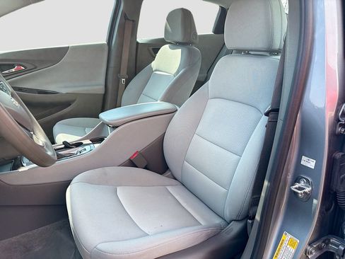 Used 2023 Chevrolet Malibu LS FWD image 20